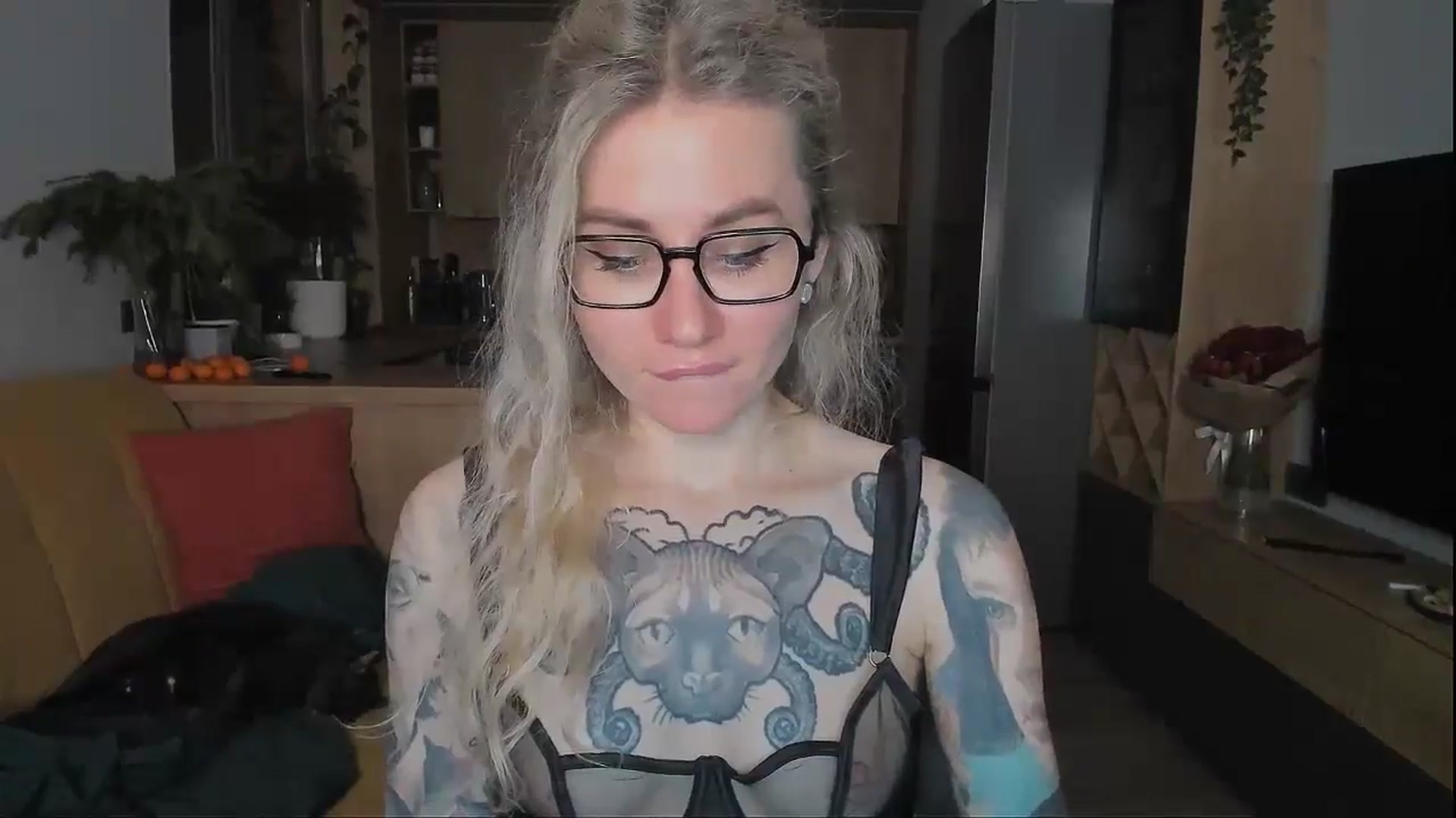 Gallery image thumbnail from Alexa_Smithhh's myfreecams stream on, 01/05/2025, 19:53 image 5 of 20
