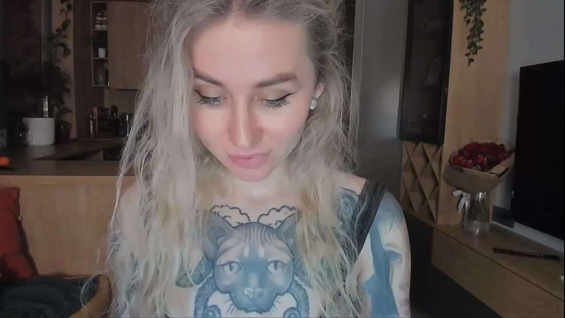 Gallery image thumbnail from Alexa_Smithhh's myfreecams stream on, 01/05/2025, 21:19 image 2 of 20