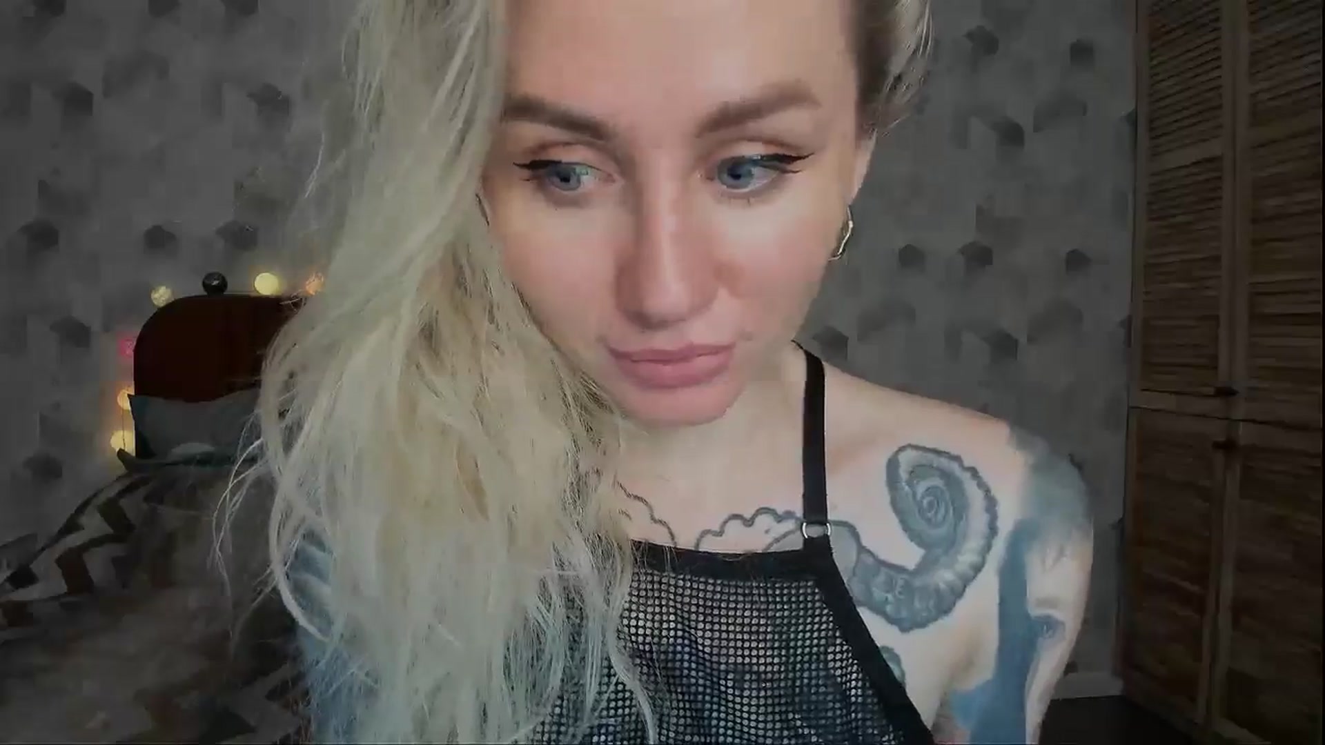 Gallery image thumbnail from Alexa_Smithhh's myfreecams stream on, 01/09/2025, 21:10 image 15 of 20