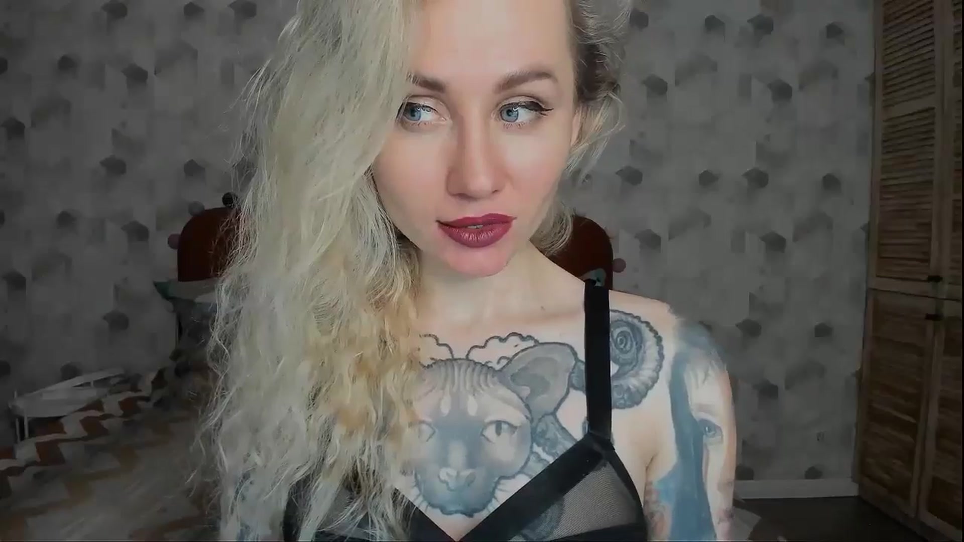 Gallery image thumbnail from Alexa_Smithhh's myfreecams stream on, 01/10/2025, 19:06 image 4 of 20