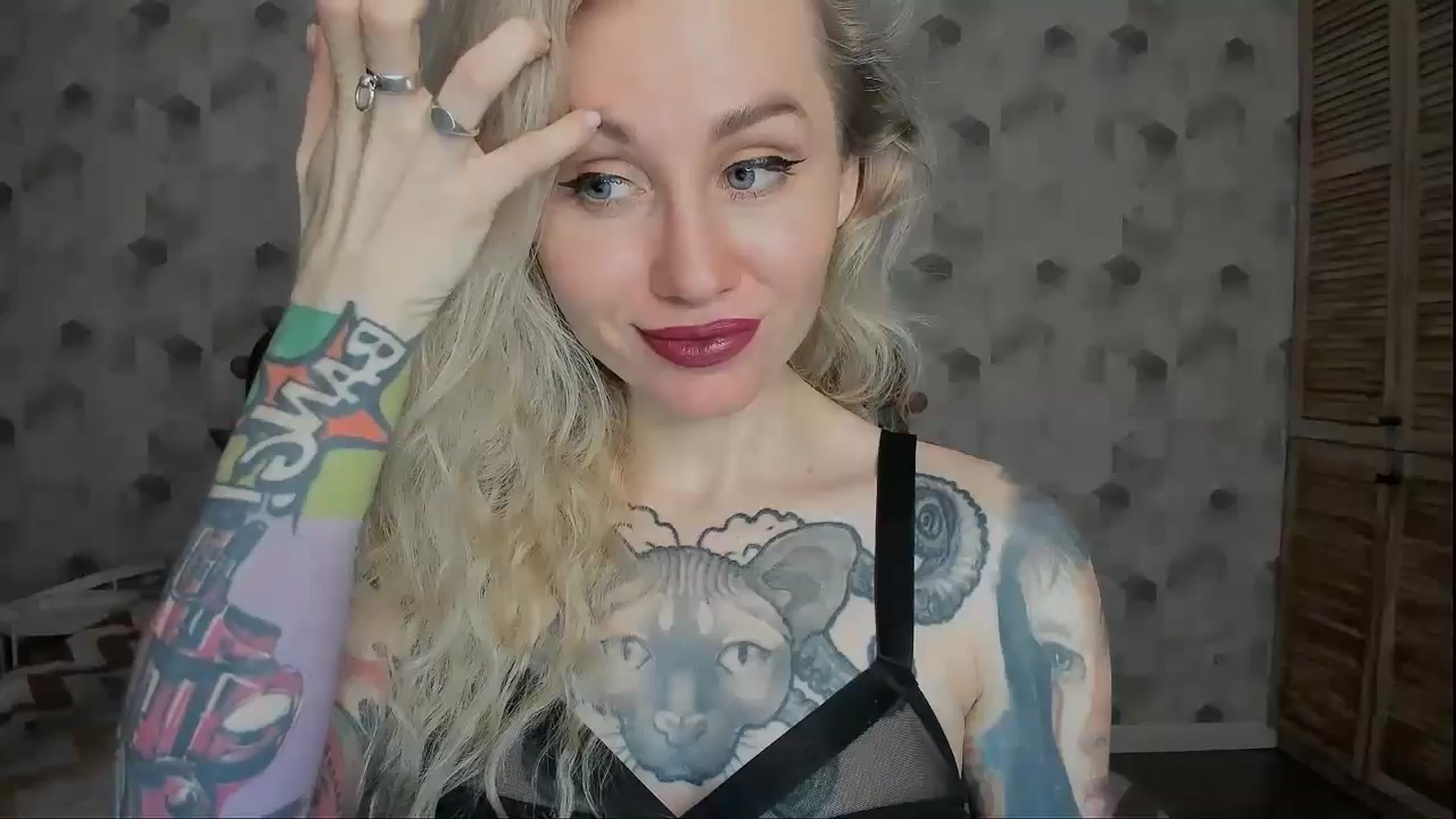 Gallery image thumbnail from Alexa_Smithhh's myfreecams stream on, 01/10/2025, 19:06 image 5 of 20