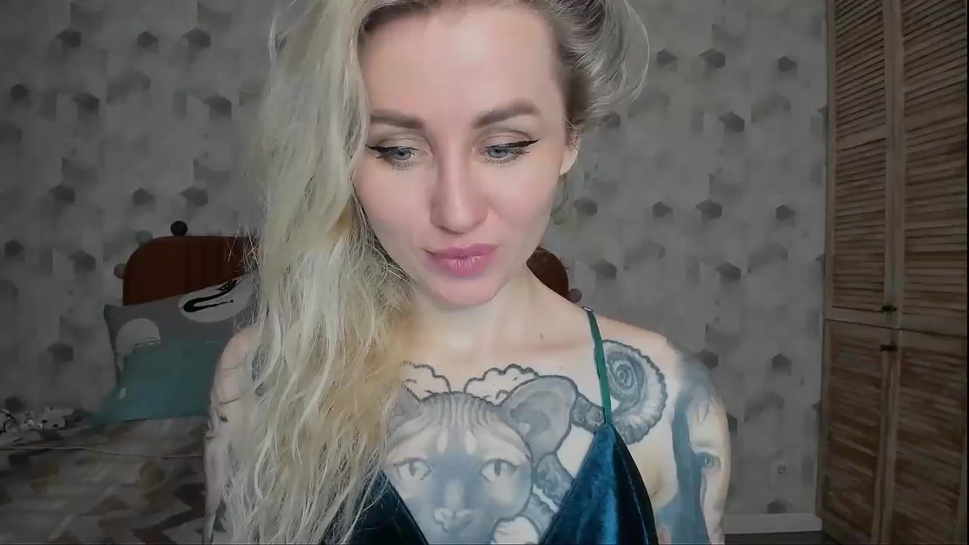 Gallery image thumbnail from Alexa_Smithhh's myfreecams stream on, 01/12/2025, 18:45 image 12 of 20