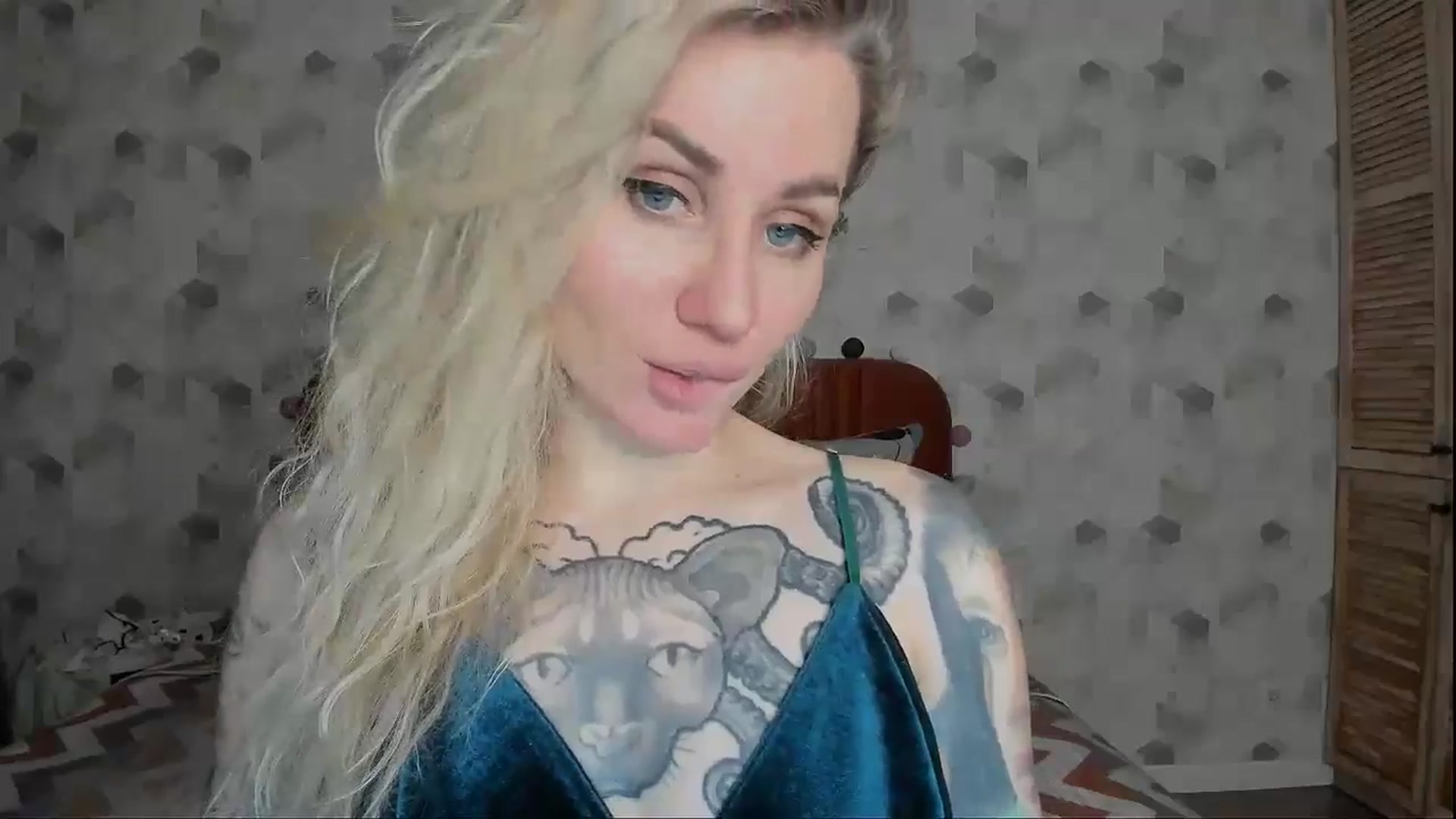 Gallery image thumbnail from Alexa_Smithhh's myfreecams stream on, 01/12/2025, 20:11 image 5 of 20