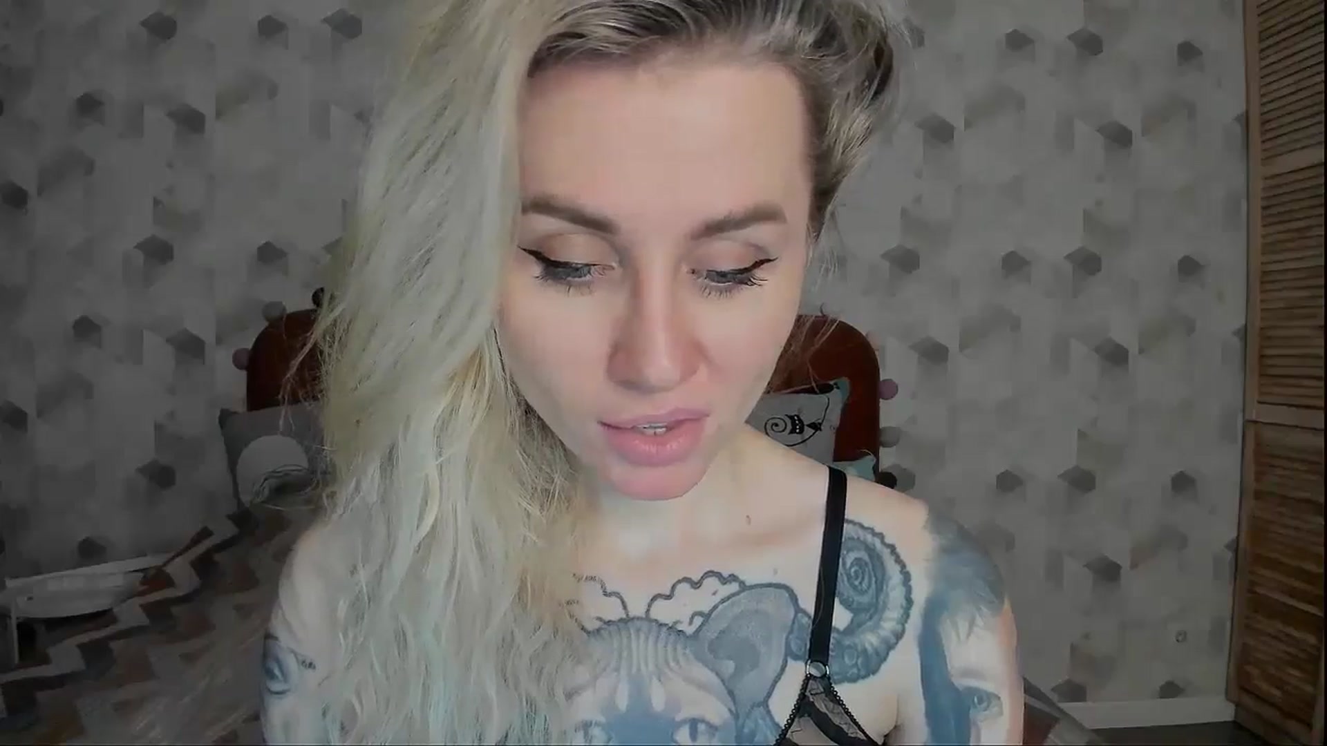 Gallery image thumbnail from Alexa_Smithhh's myfreecams stream on, 01/13/2025, 20:39 image 20 of 20