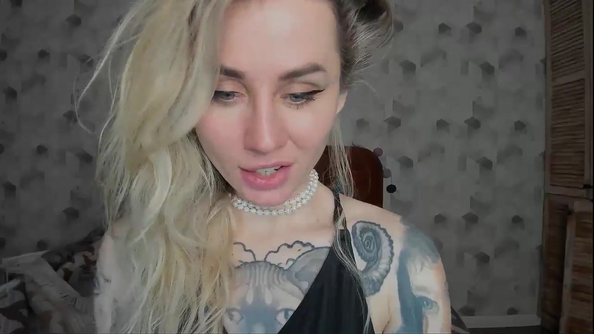 Gallery image thumbnail from Alexa_Smithhh's myfreecams stream on, 01/23/2025, 20:22 image 8 of 20