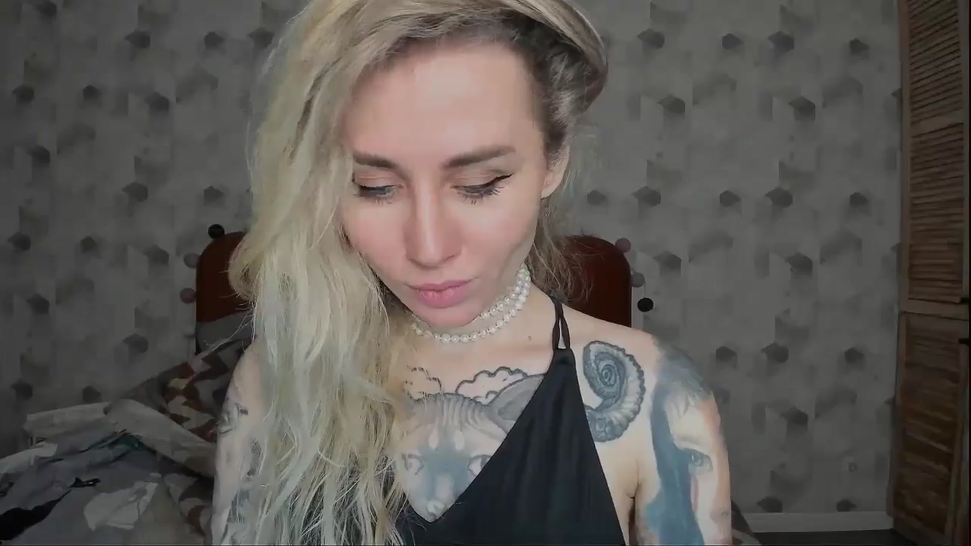 Gallery image thumbnail from Alexa_Smithhh's myfreecams stream on, 01/23/2025, 20:22 image 18 of 20