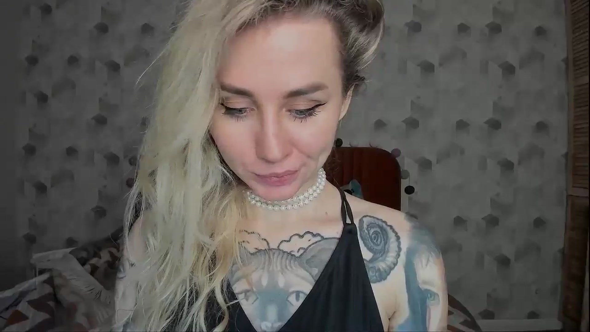 Gallery image thumbnail from Alexa_Smithhh's myfreecams stream on, 01/23/2025, 20:22 image 14 of 20