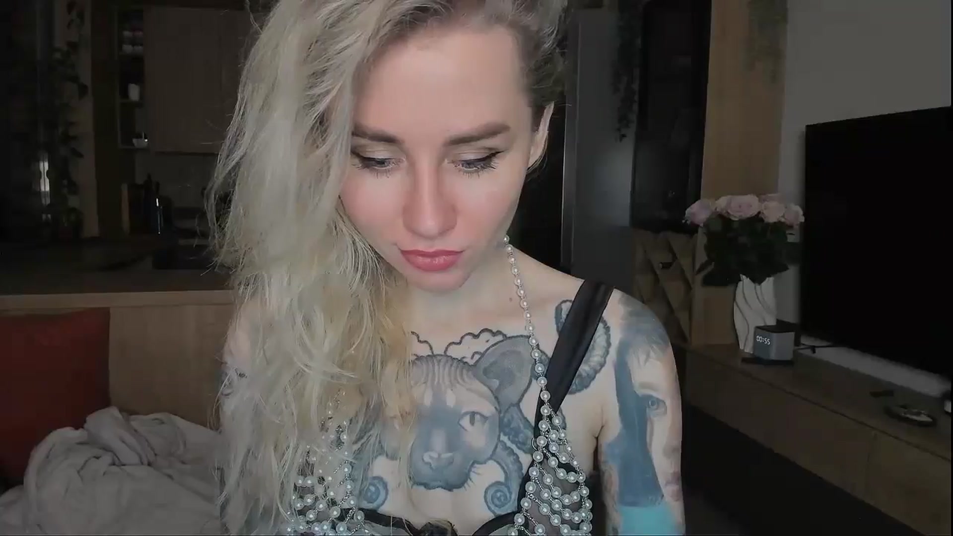Gallery image thumbnail from Alexa_Smithhh's myfreecams stream on, 01/27/2025, 19:31 image 14 of 20