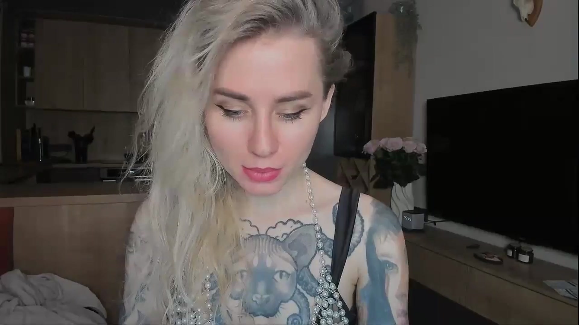 Gallery image thumbnail from Alexa_Smithhh's myfreecams stream on, 01/27/2025, 19:31 image 6 of 20