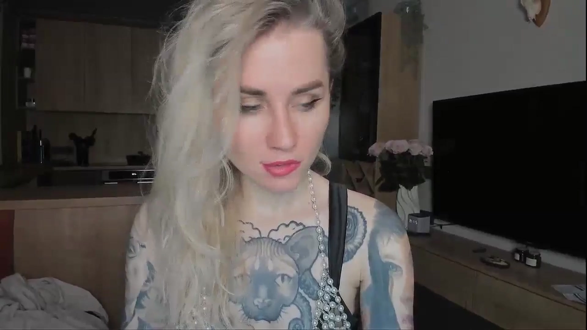 Gallery image thumbnail from Alexa_Smithhh's myfreecams stream on, 01/27/2025, 19:31 image 4 of 20