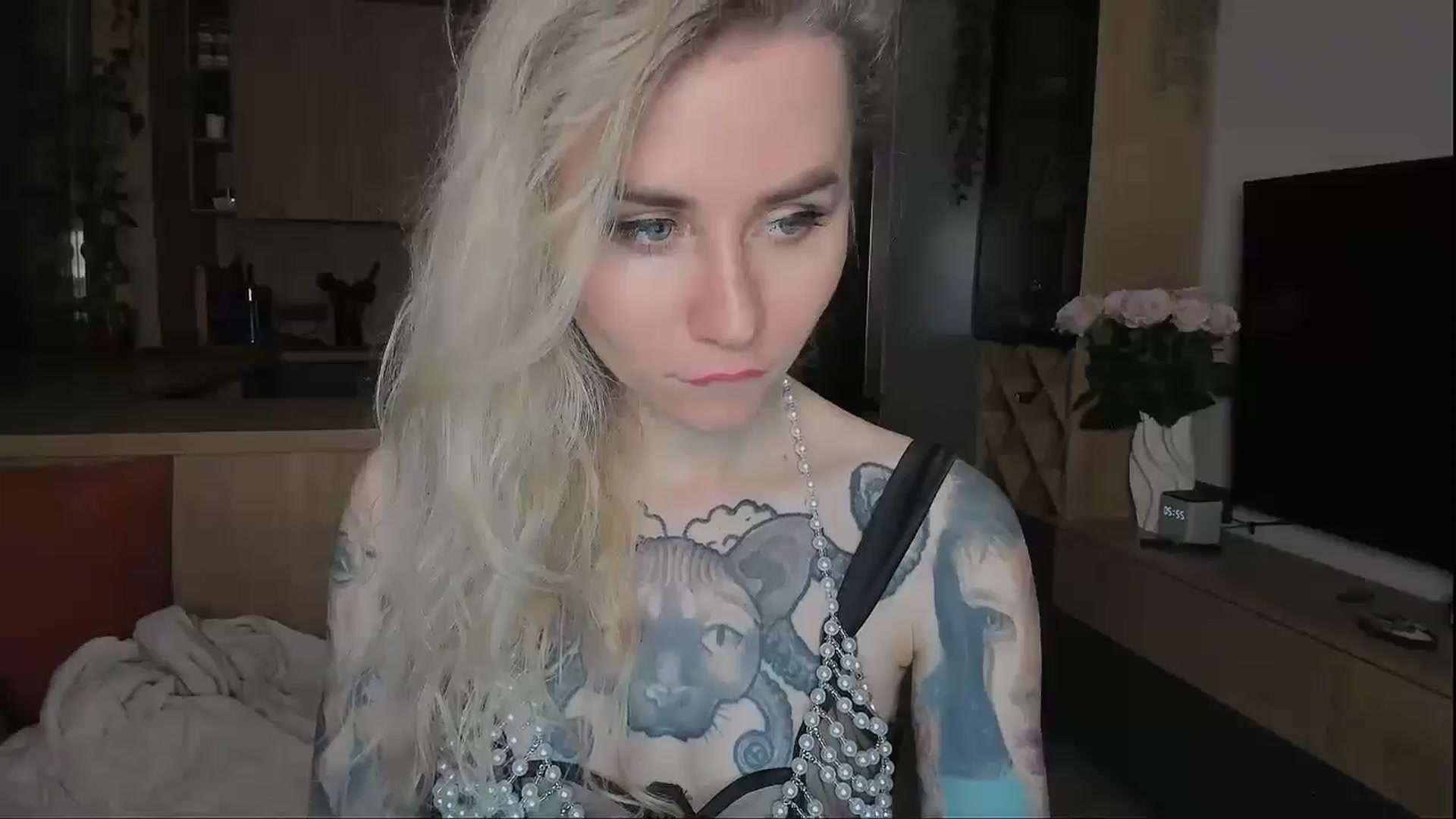 Gallery image thumbnail from Alexa_Smithhh's myfreecams stream on, 01/27/2025, 19:31 image 19 of 20