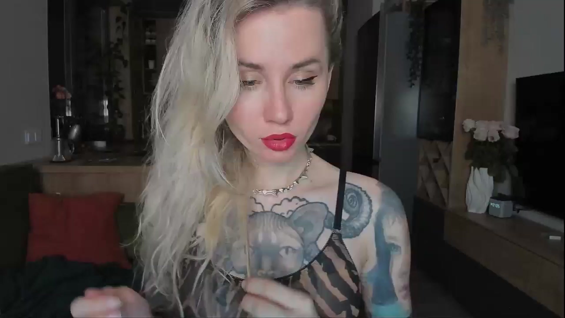 Gallery image thumbnail from Alexa_Smithhh's myfreecams stream on, 01/31/2025, 18:06 image 10 of 20