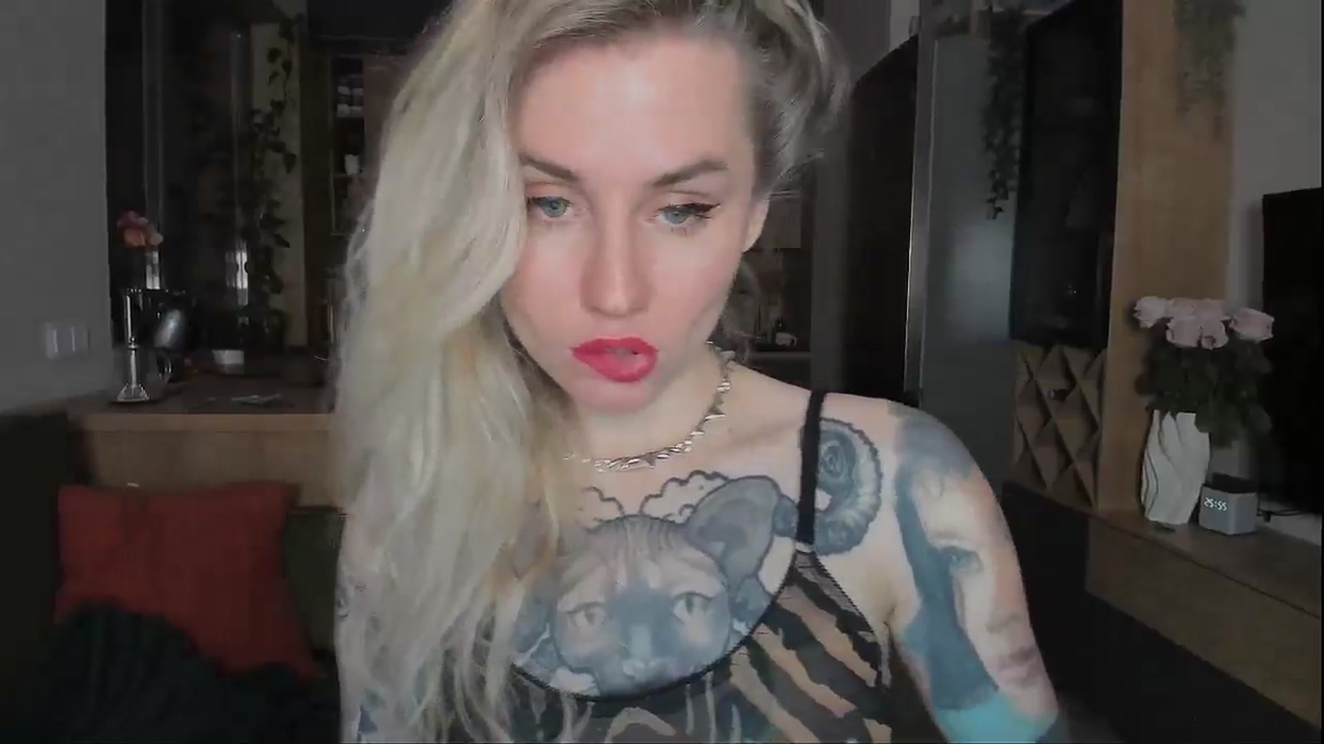 Gallery image thumbnail from Alexa_Smithhh's myfreecams stream on, 01/31/2025, 19:42 image 17 of 20