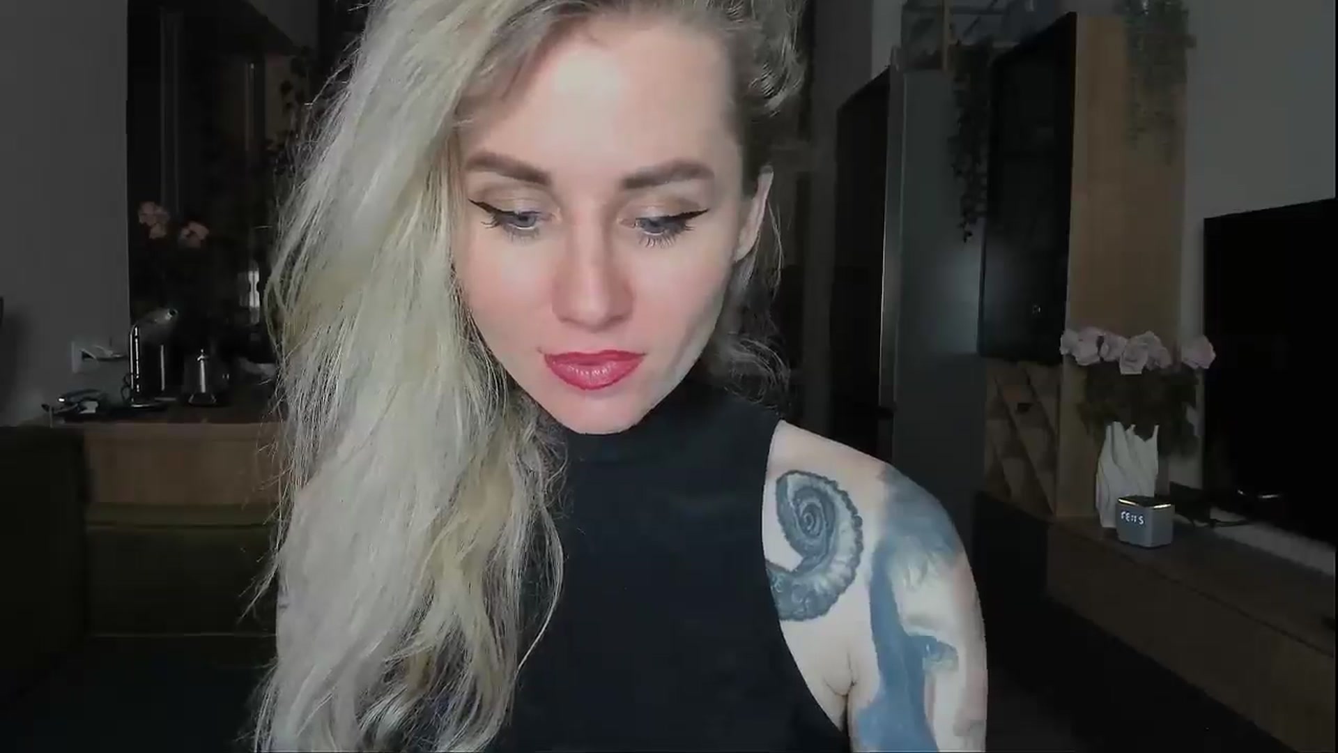 Gallery image thumbnail from Alexa_Smithhh's myfreecams stream on, 02/04/2025, 19:27 image 12 of 20