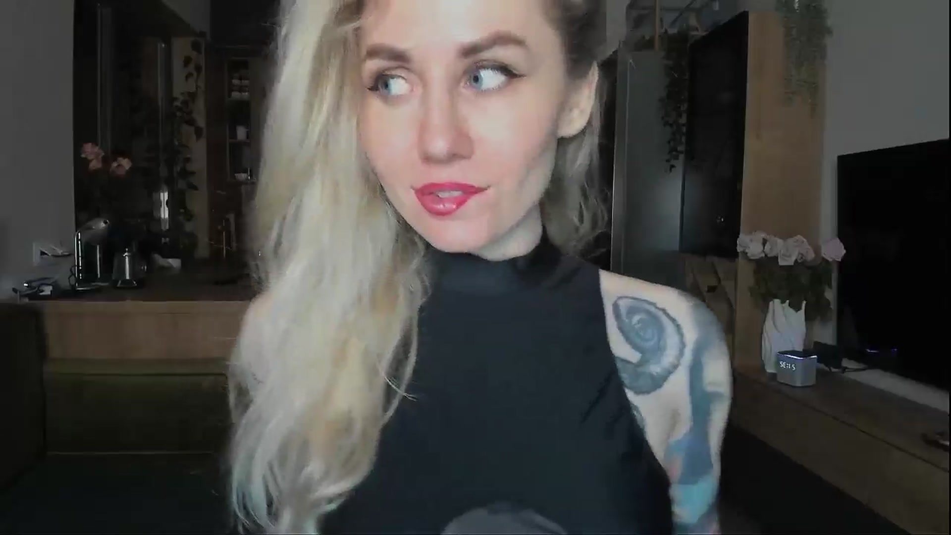 Gallery image thumbnail from Alexa_Smithhh's myfreecams stream on, 02/04/2025, 19:27 image 11 of 20