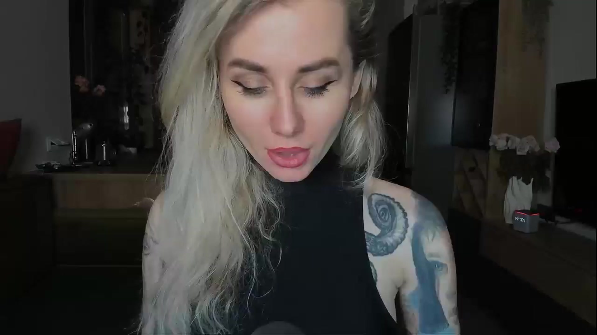 Gallery image thumbnail from Alexa_Smithhh's myfreecams stream on, 02/04/2025, 20:56 image 17 of 20