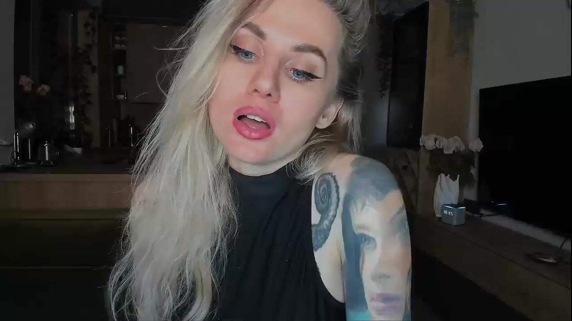 Gallery image thumbnail from Alexa_Smithhh's myfreecams stream on, 02/04/2025, 20:56 image 12 of 20