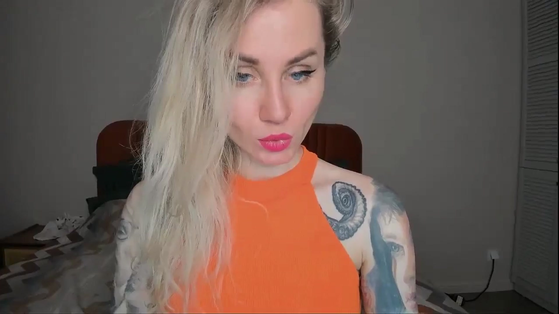 Gallery image thumbnail from Alexa_Smithhh's myfreecams stream on, 02/05/2025, 20:51 image 10 of 20
