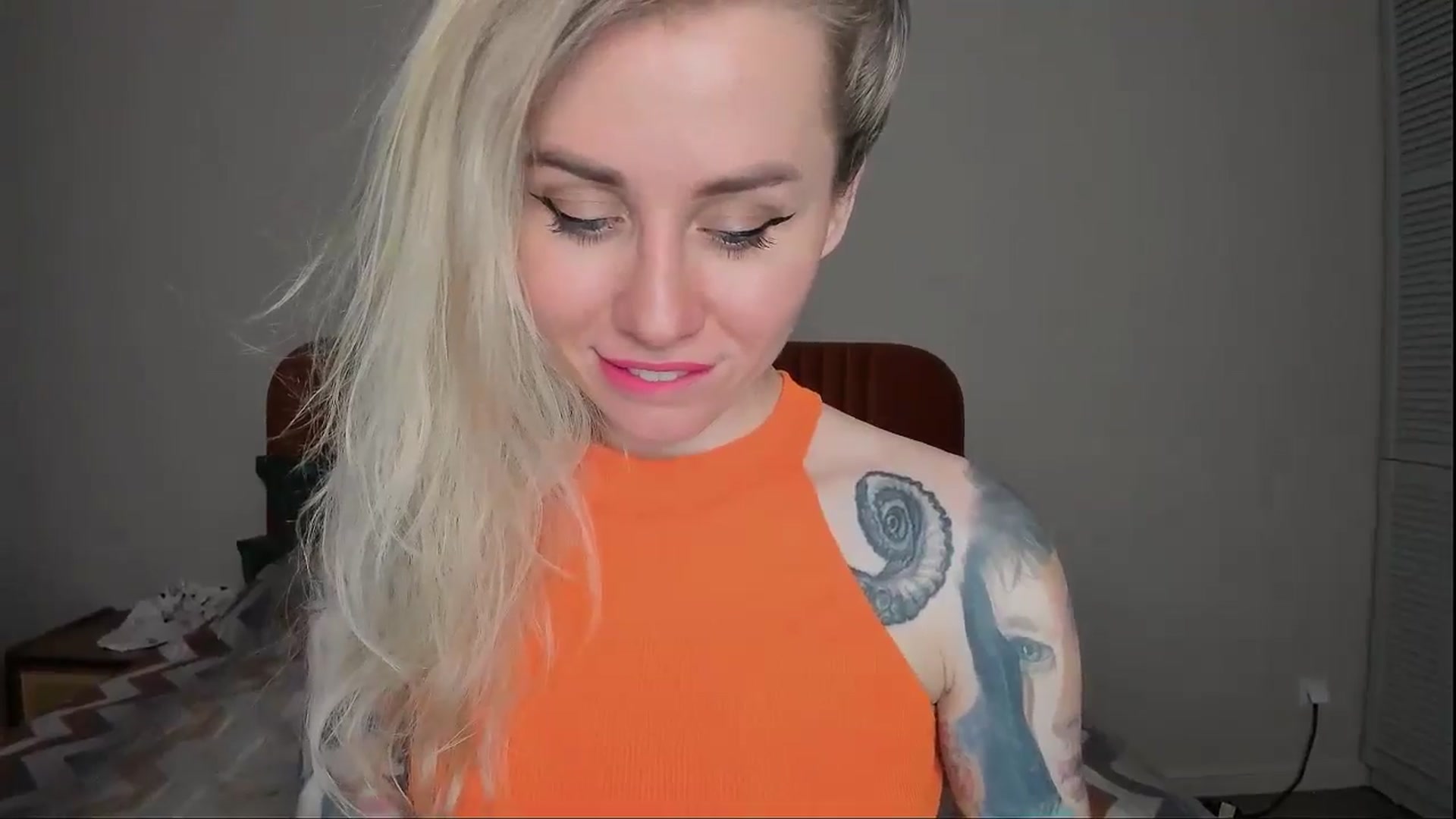 Gallery image thumbnail from Alexa_Smithhh's myfreecams stream on, 02/05/2025, 20:51 image 15 of 20
