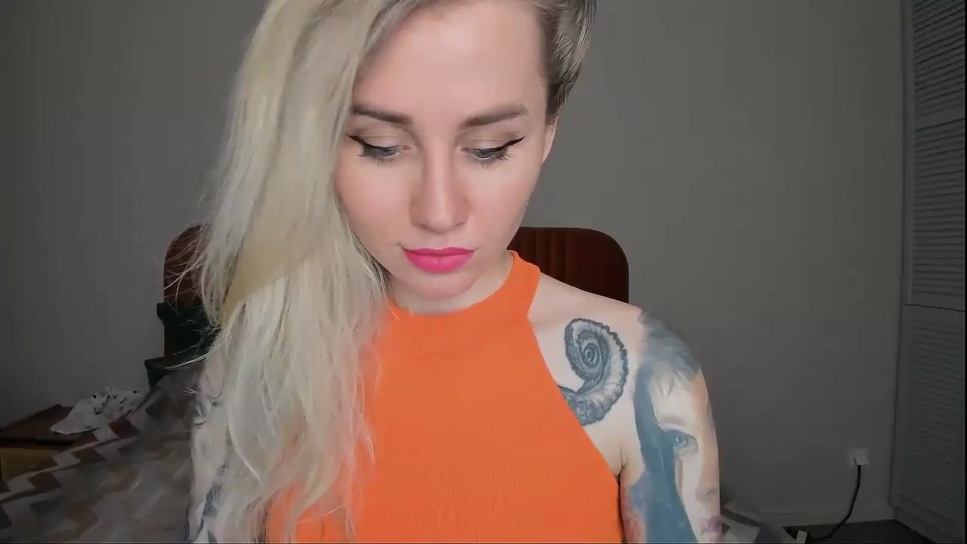 Gallery image thumbnail from Alexa_Smithhh's myfreecams stream on, 02/05/2025, 20:51 image 17 of 20