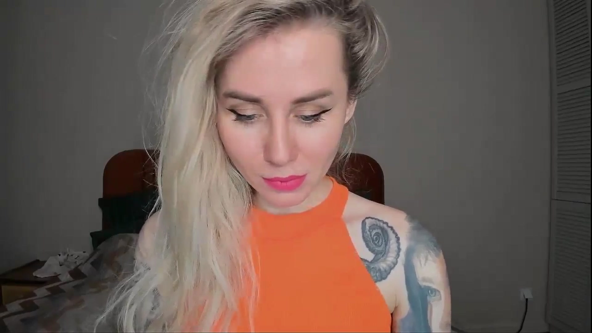 Gallery image thumbnail from Alexa_Smithhh's myfreecams stream on, 02/05/2025, 20:51 image 8 of 20