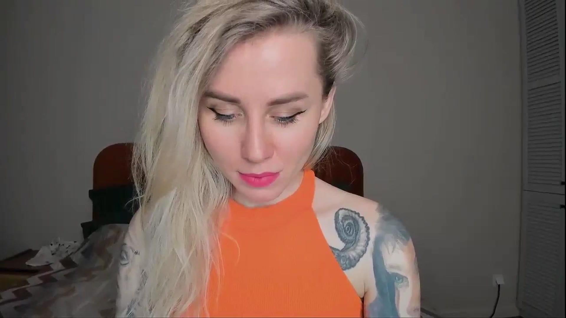 Gallery image thumbnail from Alexa_Smithhh's myfreecams stream on, 02/05/2025, 20:51 image 4 of 20