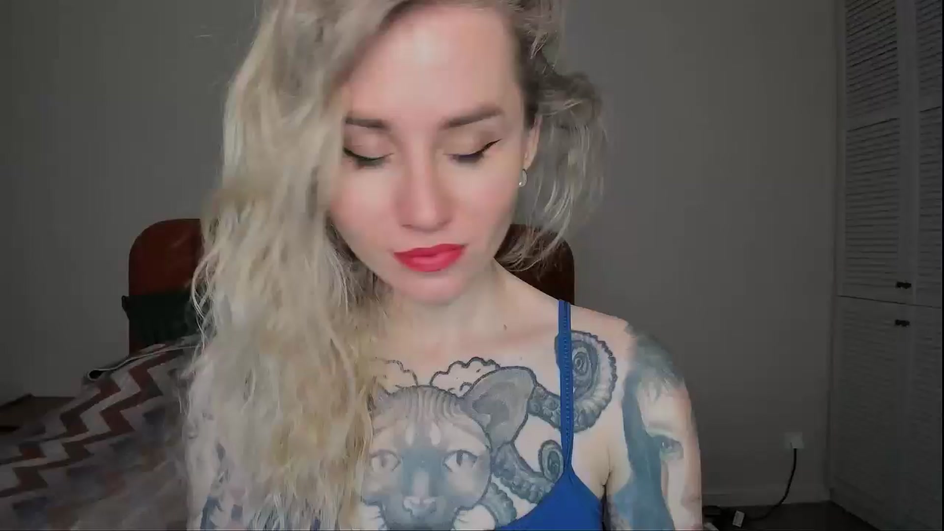 Gallery image thumbnail from Alexa_Smithhh's myfreecams stream on, 02/06/2025, 19:37 image 19 of 20