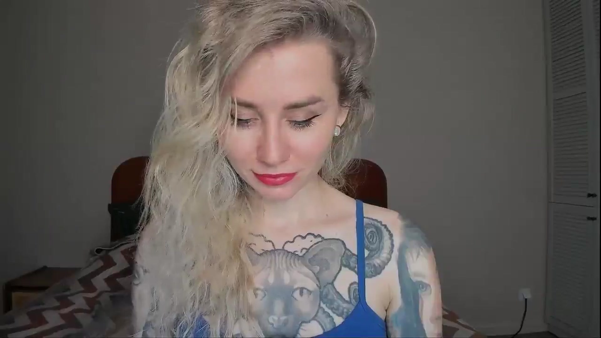 Gallery image thumbnail from Alexa_Smithhh's myfreecams stream on, 02/06/2025, 20:47 image 9 of 20