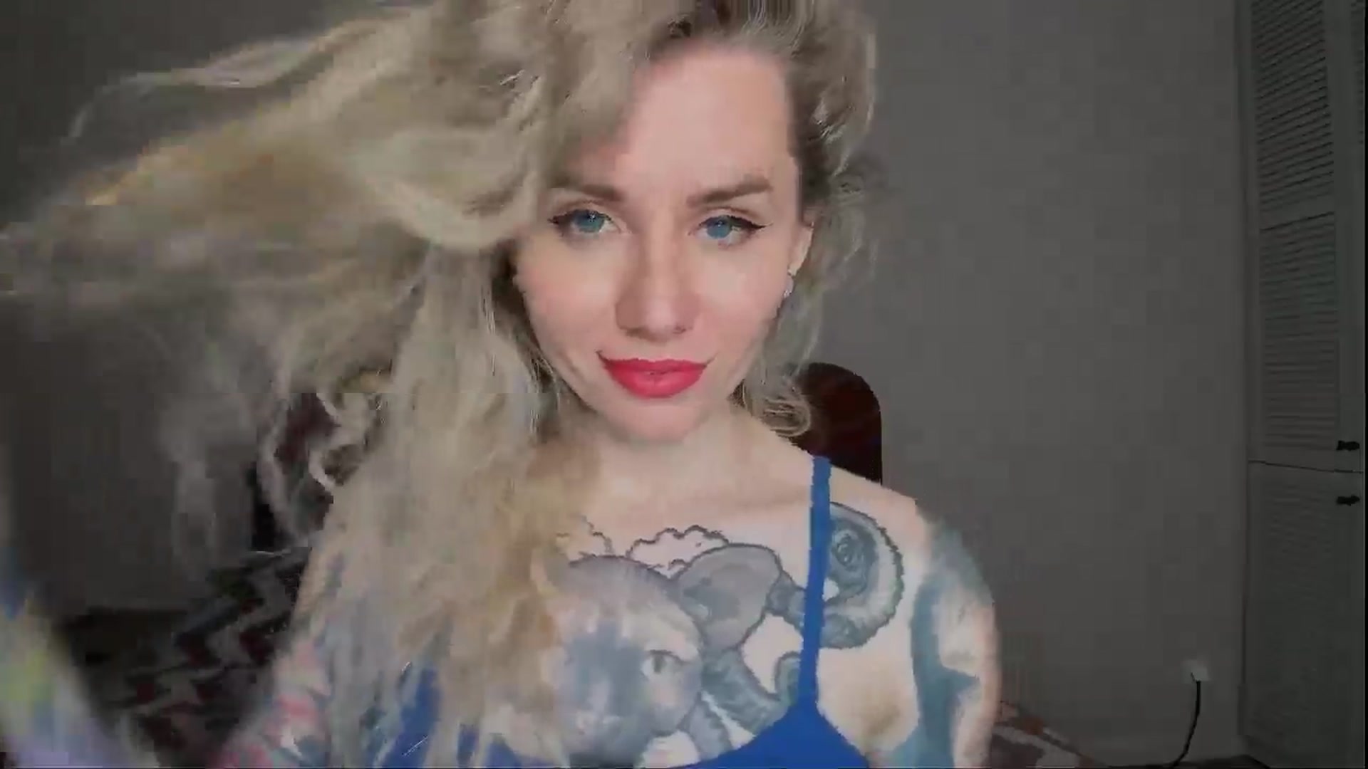 Gallery image thumbnail from Alexa_Smithhh's myfreecams stream on, 02/06/2025, 20:47 image 10 of 20