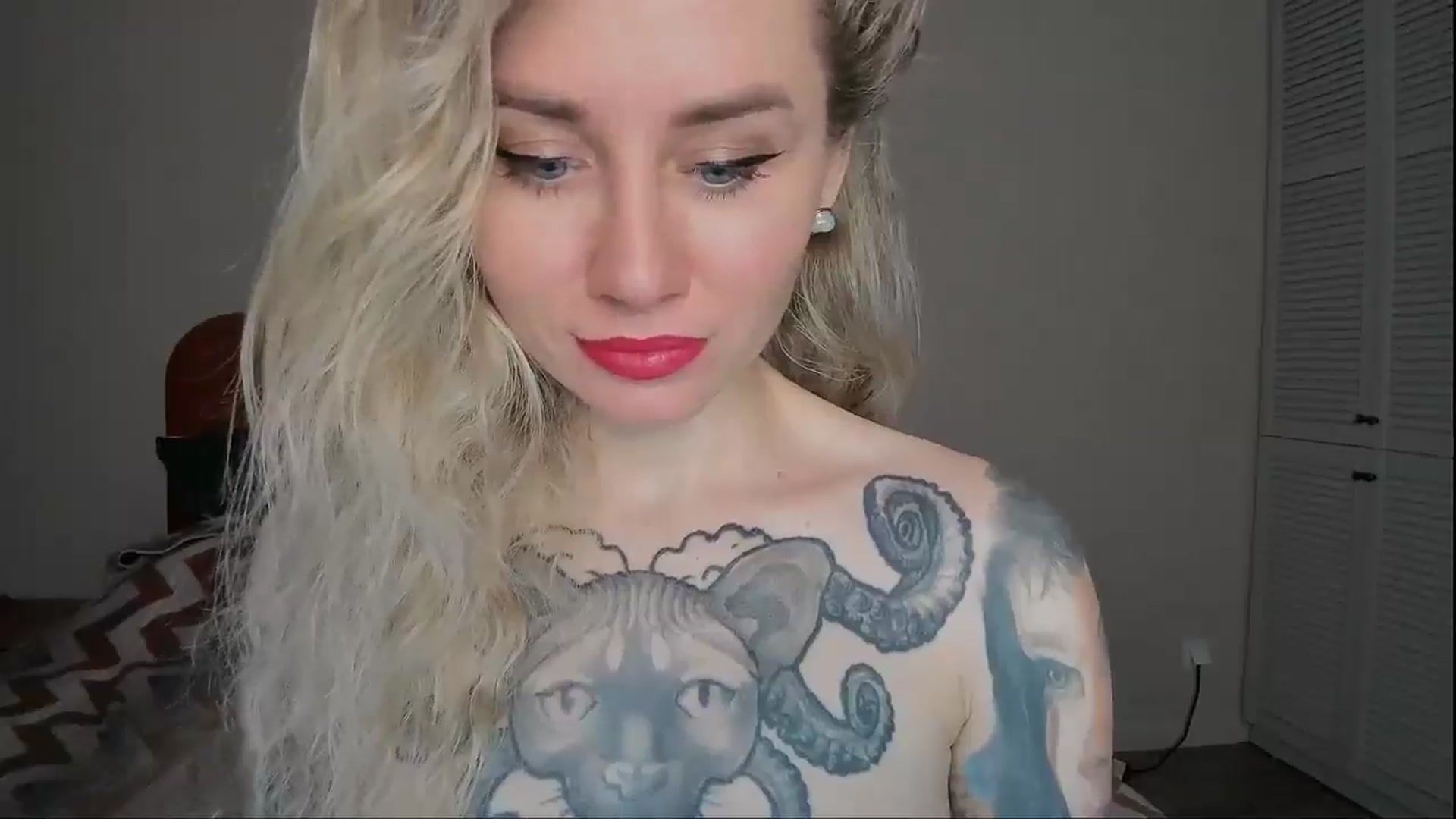 Gallery image thumbnail from Alexa_Smithhh's myfreecams stream on, 02/06/2025, 20:47 image 18 of 20
