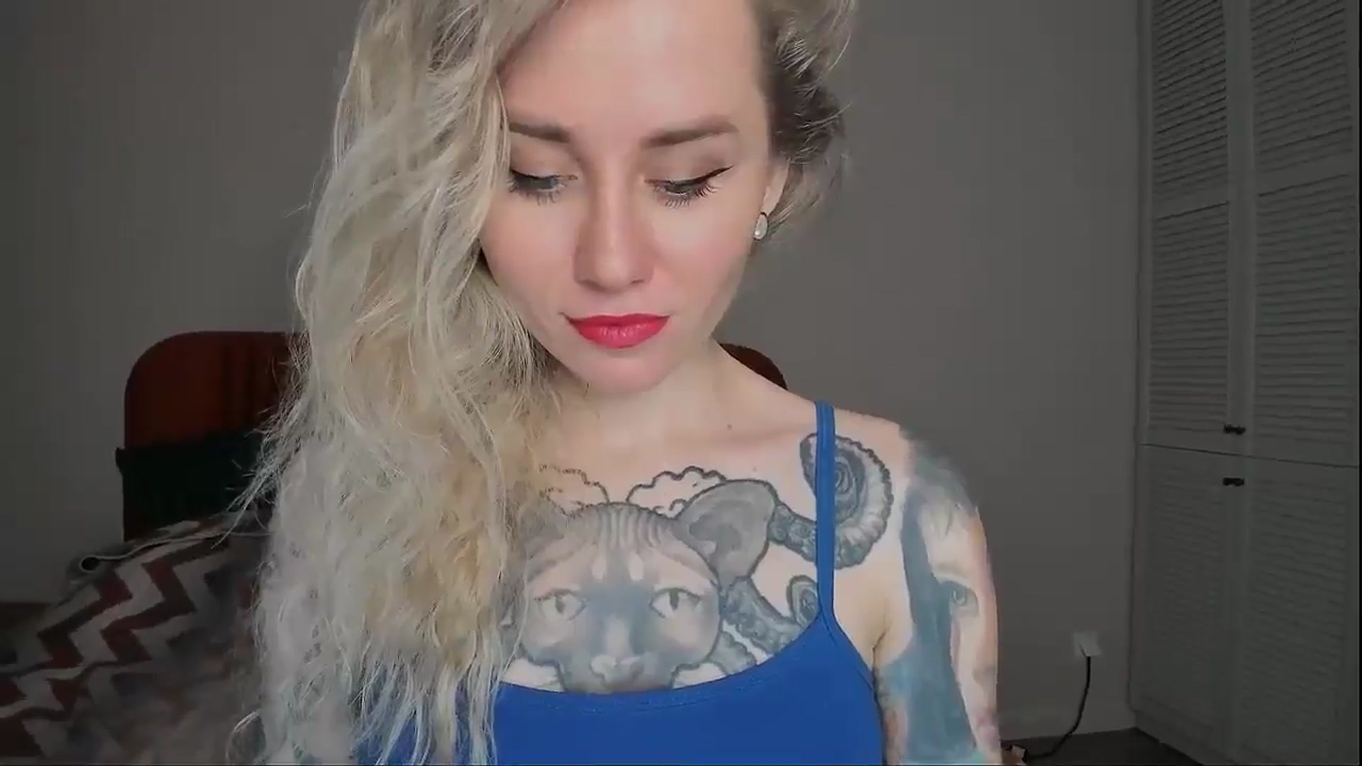 Gallery image thumbnail from Alexa_Smithhh's myfreecams stream on, 02/06/2025, 20:47 image 12 of 20