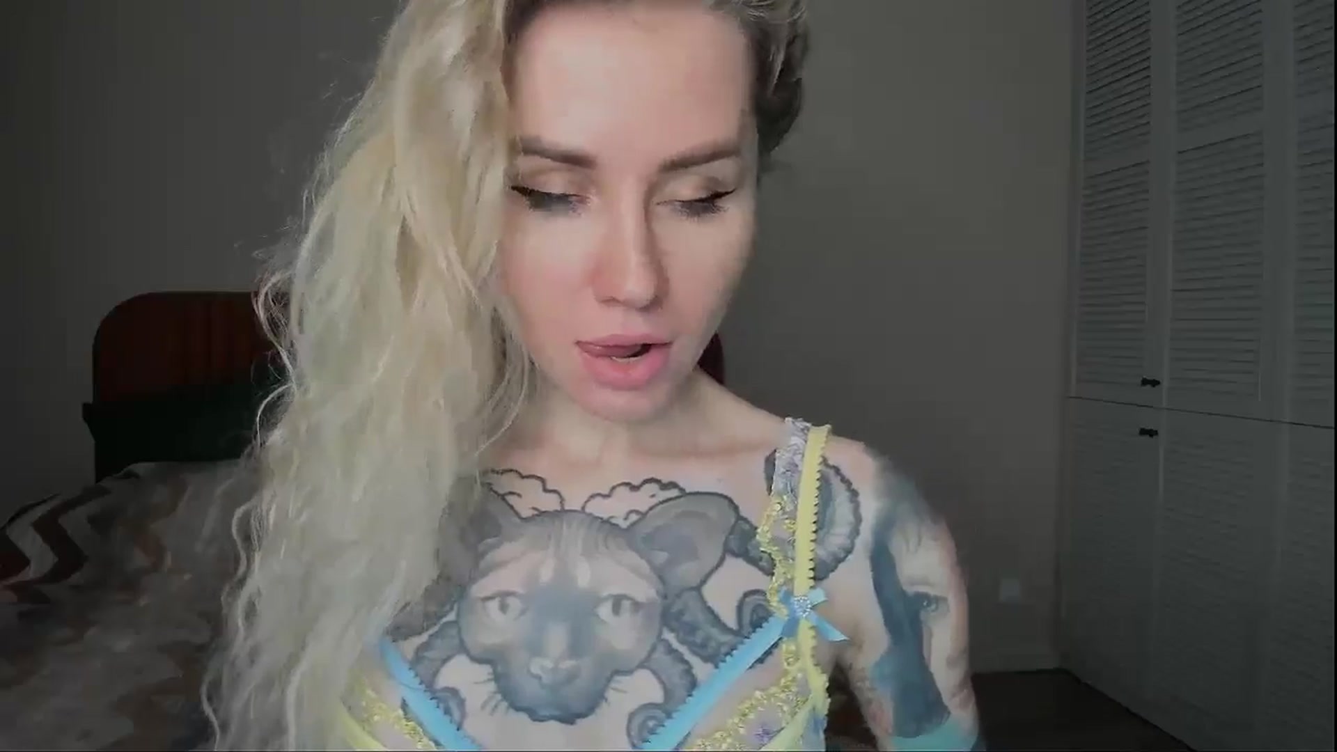 Gallery image thumbnail from Alexa_Smithhh's myfreecams stream on, 02/07/2025, 19:22 image 13 of 20