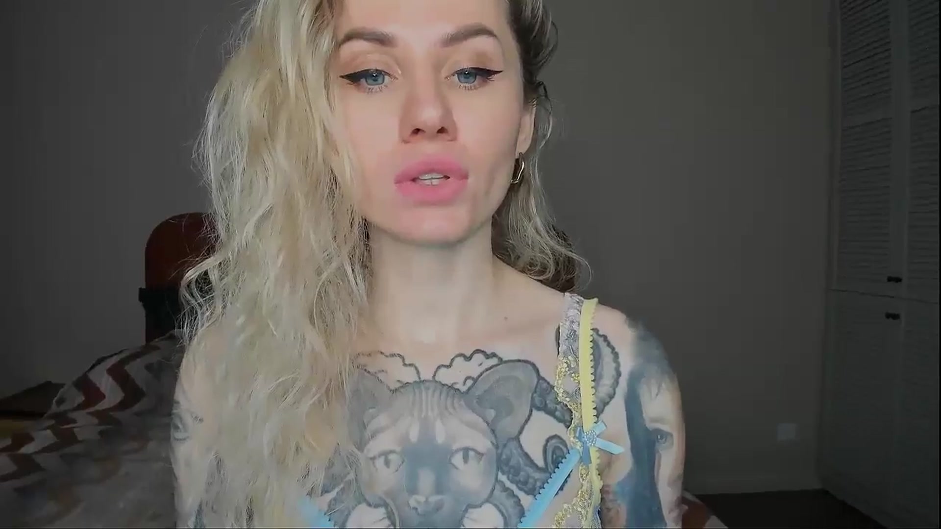 Gallery image thumbnail from Alexa_Smithhh's myfreecams stream on, 02/07/2025, 19:22 image 6 of 20