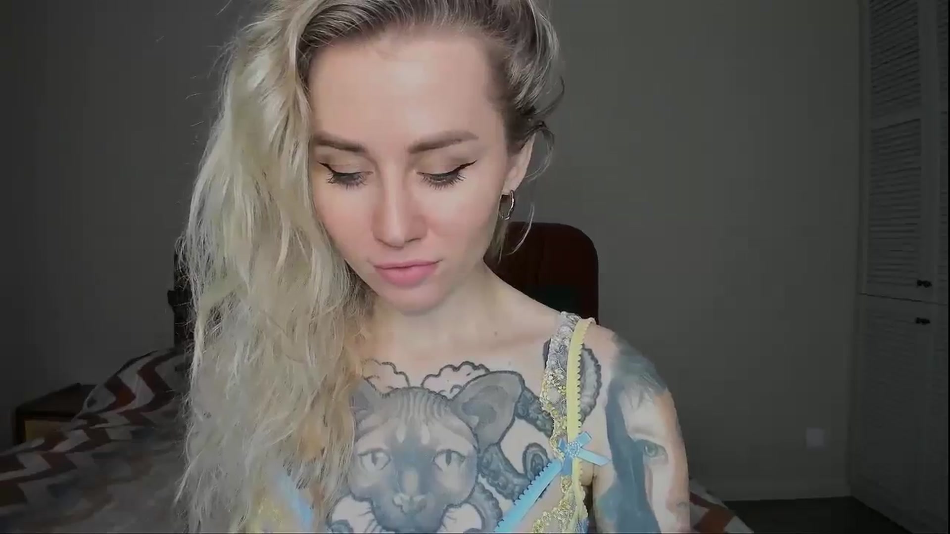 Gallery image thumbnail from Alexa_Smithhh's myfreecams stream on, 02/07/2025, 19:22 image 10 of 20