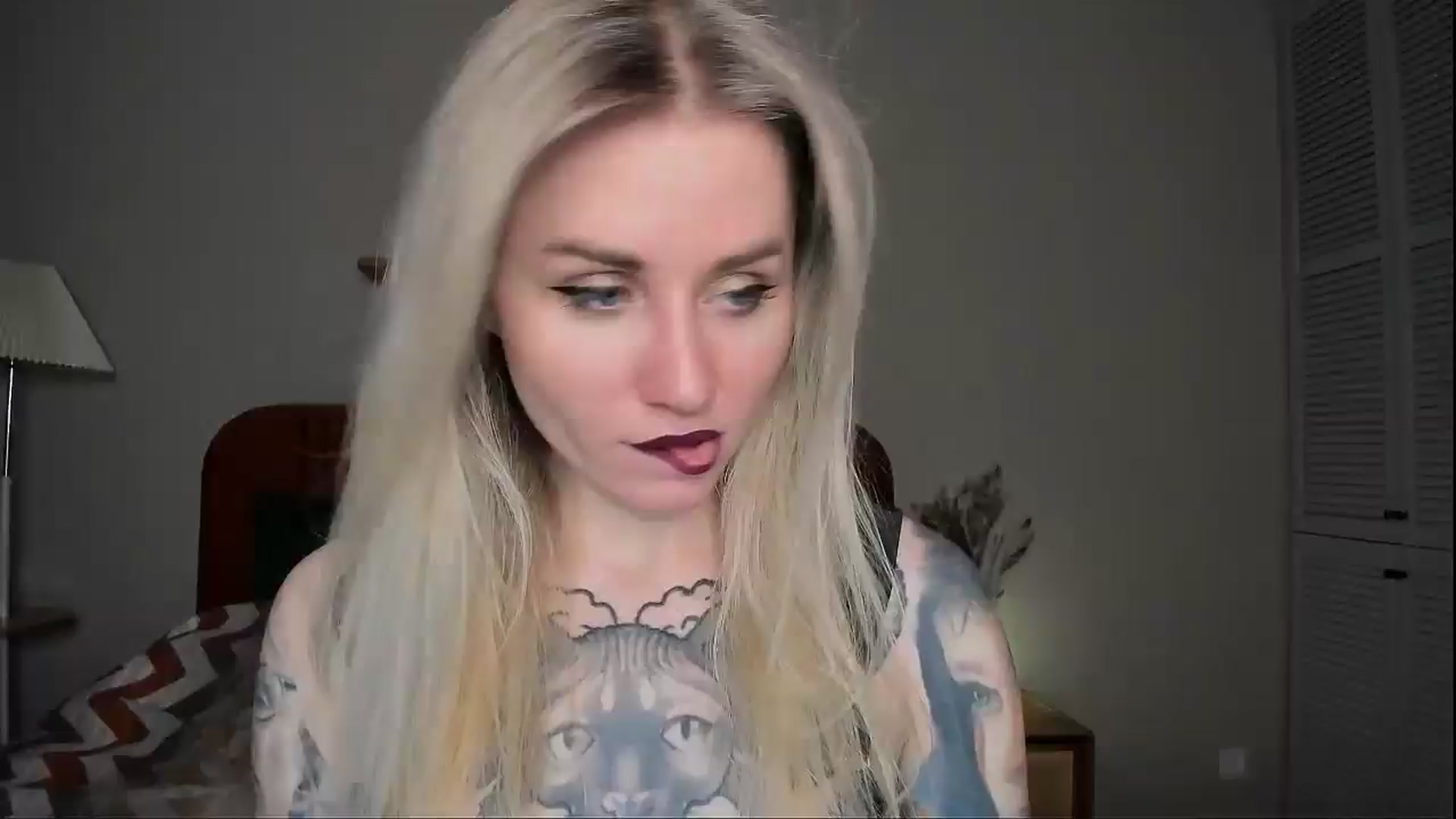 Gallery image thumbnail from Alexa_Smithhh's myfreecams stream on, 02/25/2025, 19:19 image 16 of 20