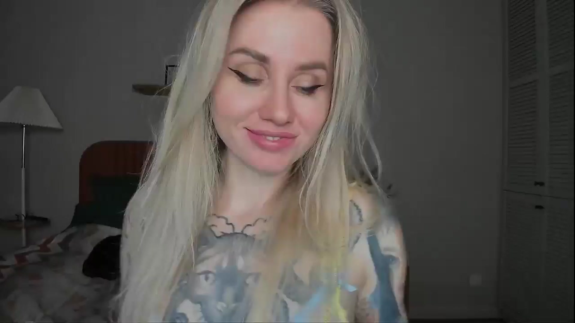 Gallery image thumbnail from Alexa_Smithhh's myfreecams stream on, 02/26/2025, 19:02 image 16 of 20
