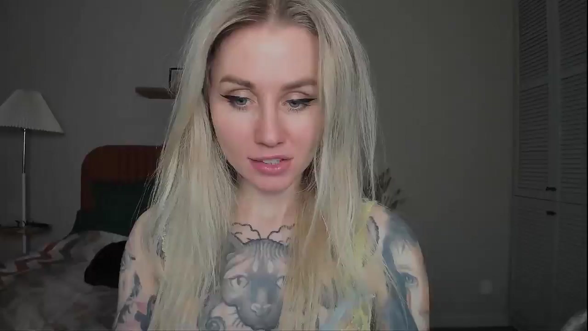 Gallery image thumbnail from Alexa_Smithhh's myfreecams stream on, 02/26/2025, 19:02 image 15 of 20