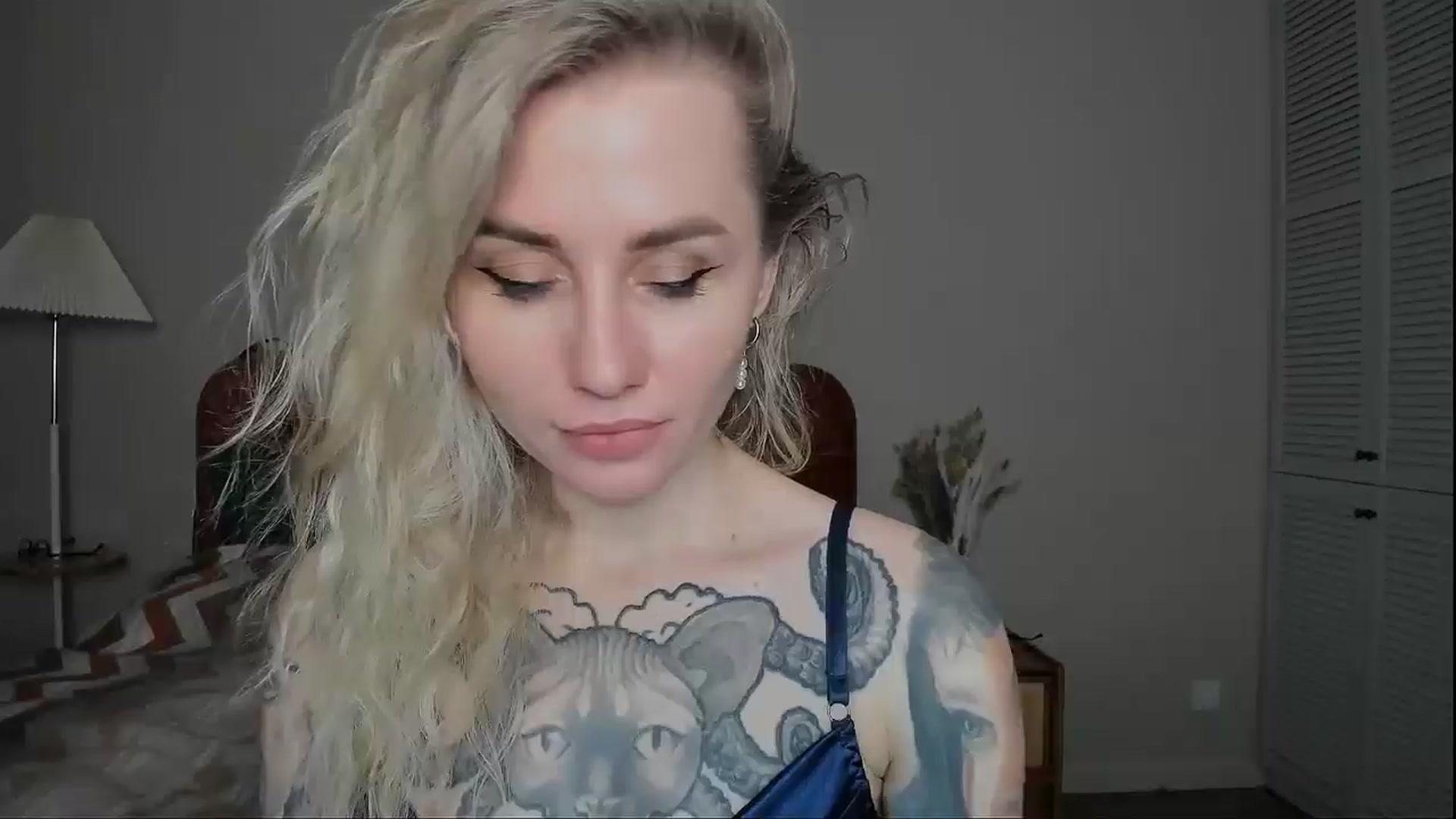 Gallery image thumbnail from Alexa_Smithhh's myfreecams stream on, 03/02/2025, 21:11 image 18 of 20