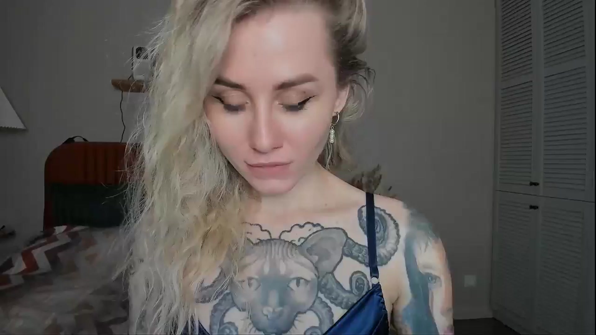 Gallery image thumbnail from Alexa_Smithhh's myfreecams stream on, 03/02/2025, 21:11 image 12 of 20