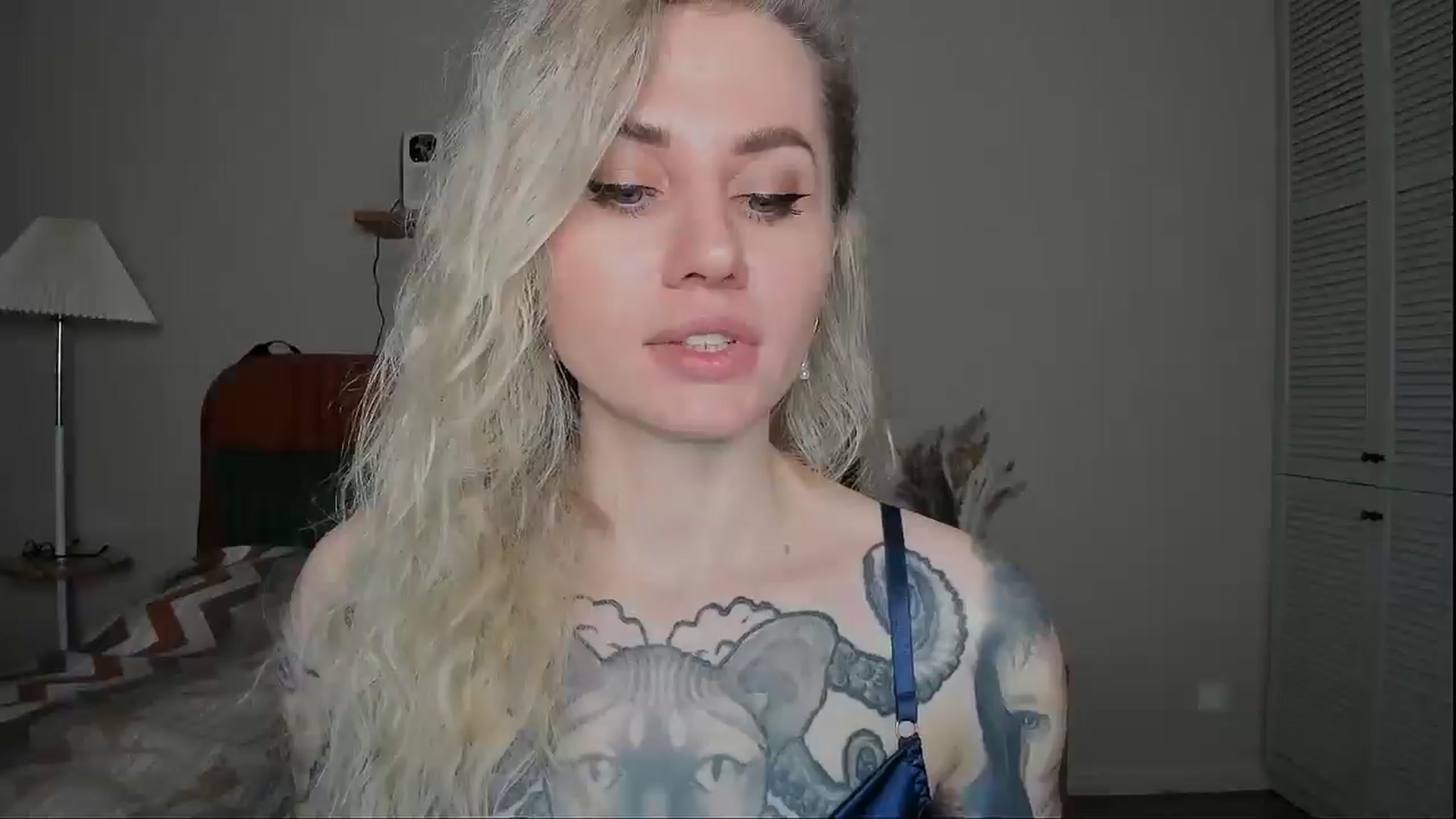 Gallery image thumbnail from Alexa_Smithhh's myfreecams stream on, 03/02/2025, 21:11 image 15 of 20