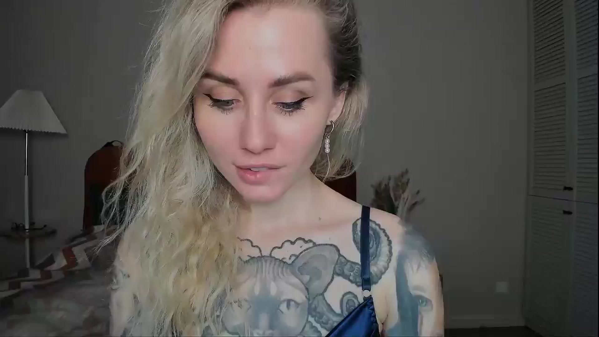 Gallery image thumbnail from Alexa_Smithhh's myfreecams stream on, 03/02/2025, 21:11 image 14 of 20