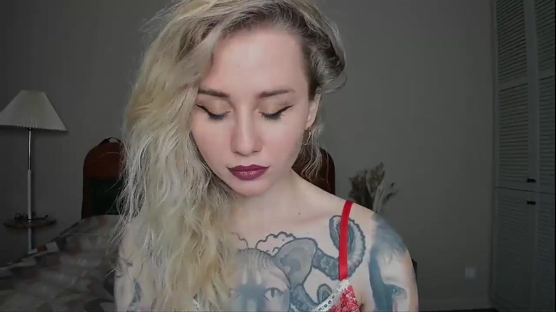Gallery image thumbnail from Alexa_Smithhh's myfreecams stream on, 03/03/2025, 19:29 image 9 of 20