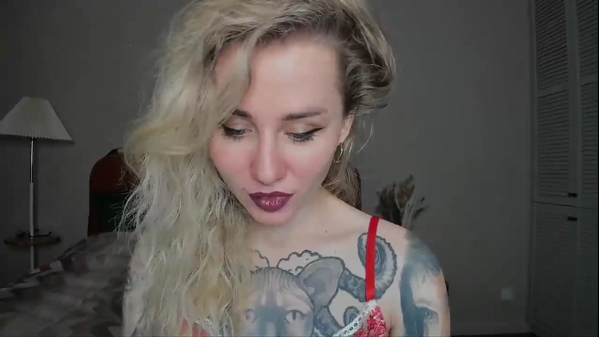 Gallery image thumbnail from Alexa_Smithhh's myfreecams stream on, 03/03/2025, 19:29 image 6 of 20