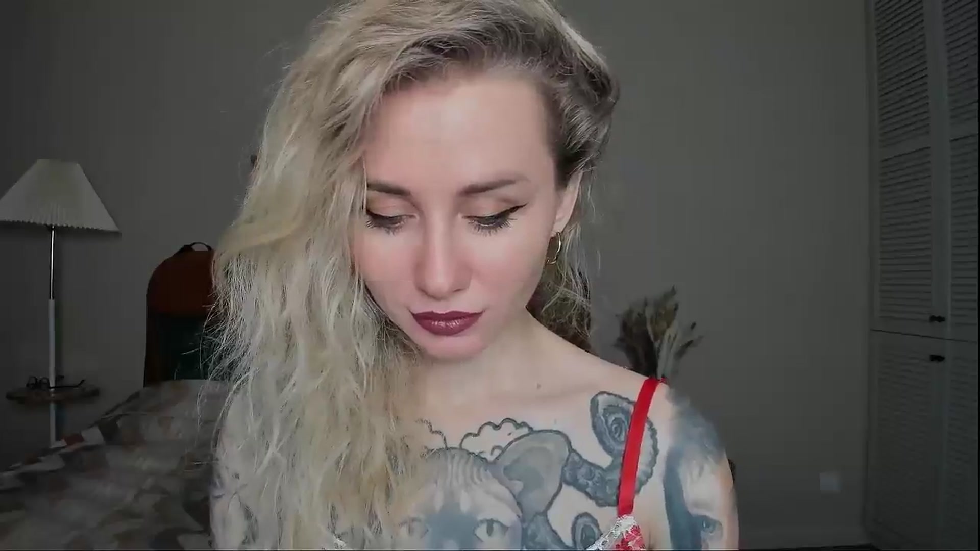 Gallery image thumbnail from Alexa_Smithhh's myfreecams stream on, 03/03/2025, 19:29 image 17 of 20