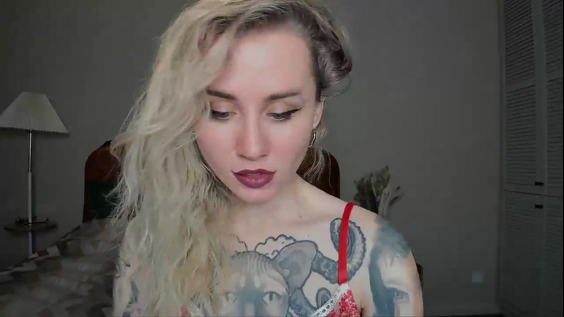 Gallery image thumbnail from Alexa_Smithhh's myfreecams stream on, 03/03/2025, 19:29 image 8 of 20