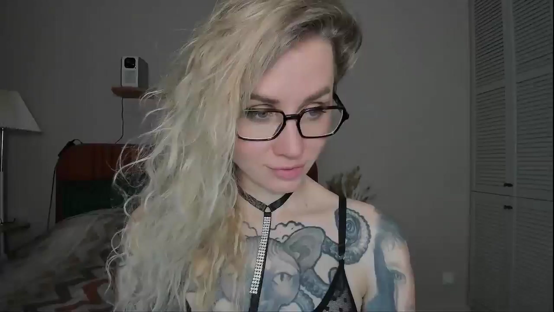Gallery image thumbnail from Alexa_Smithhh's myfreecams stream on, 03/06/2025, 18:52 image 18 of 20