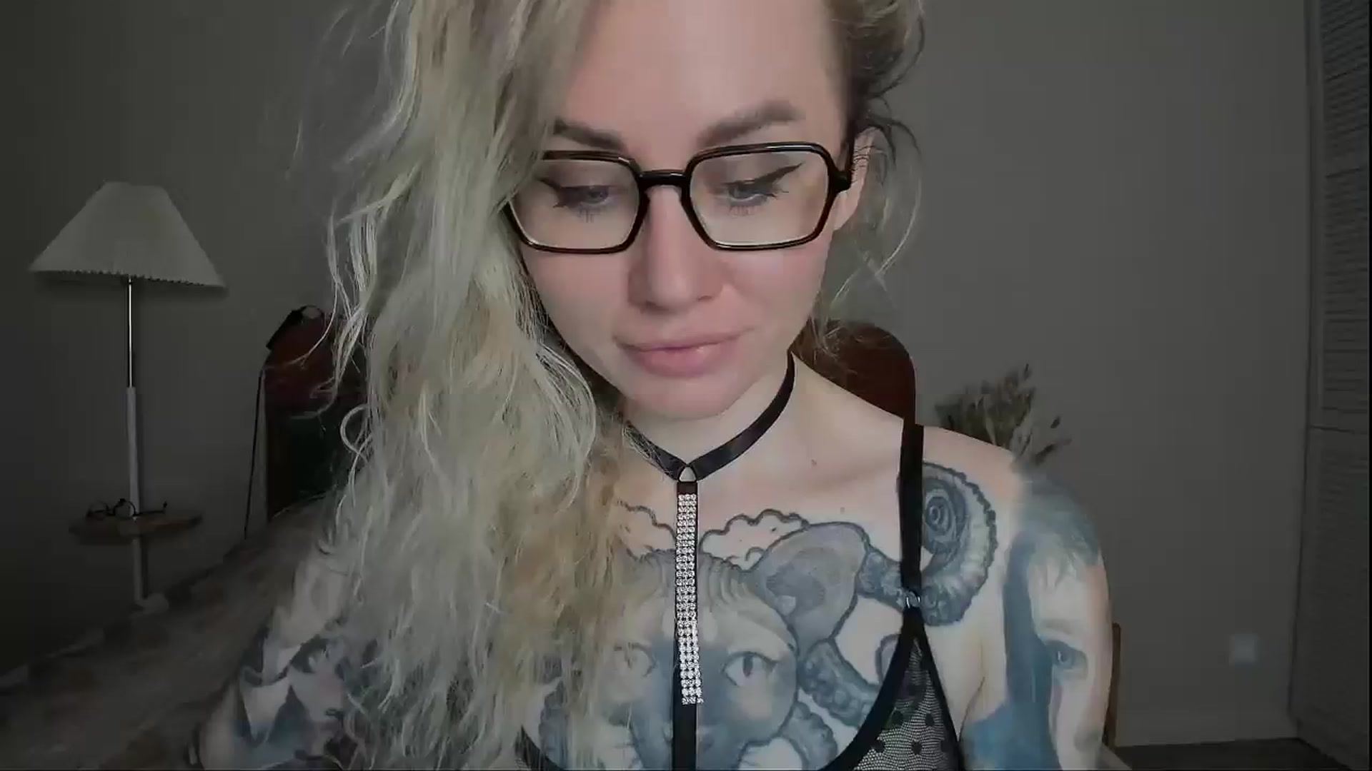 Gallery image thumbnail from Alexa_Smithhh's myfreecams stream on, 03/06/2025, 20:15 image 6 of 20