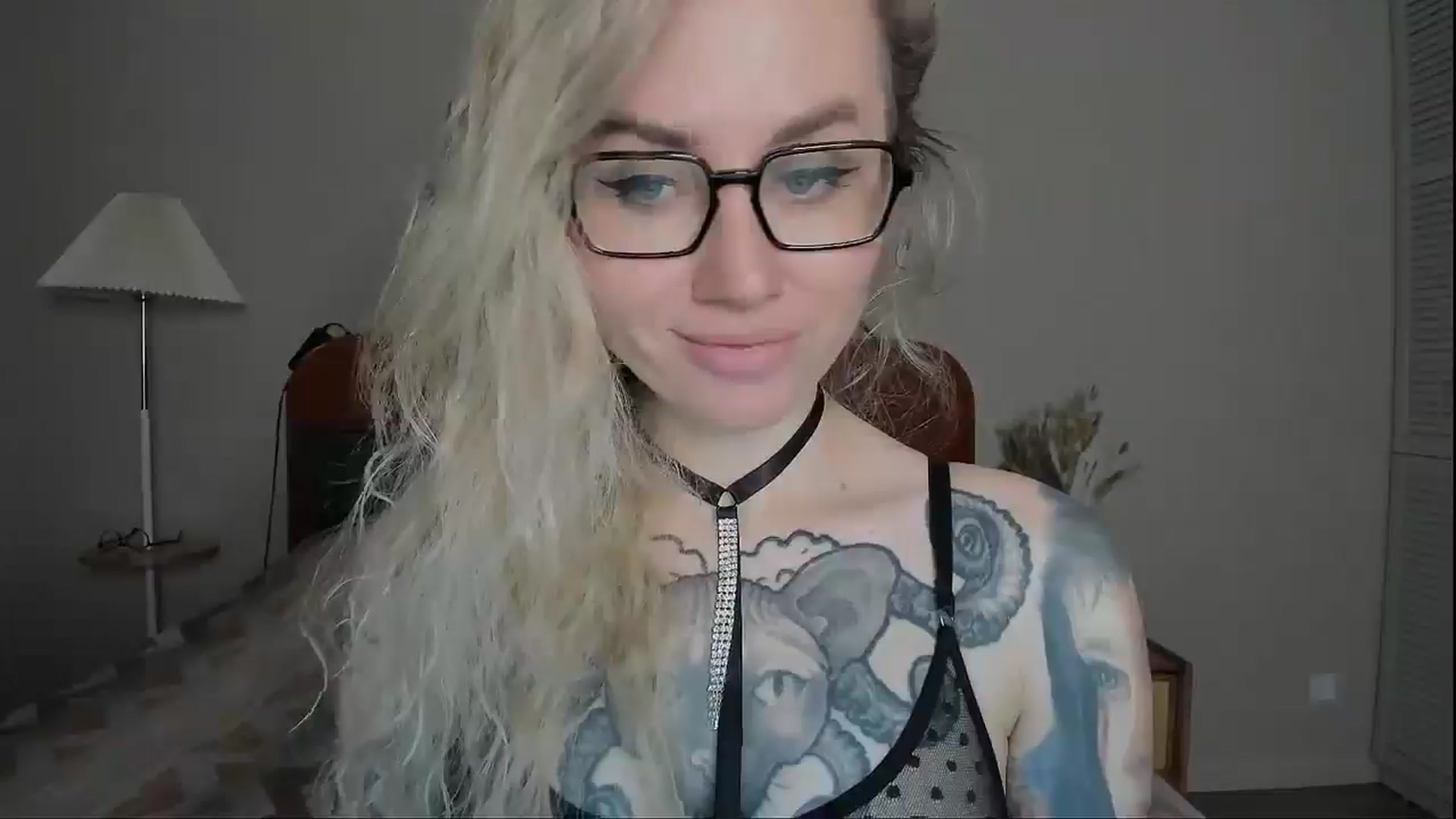 Gallery image thumbnail from Alexa_Smithhh's myfreecams stream on, 03/06/2025, 20:15 image 19 of 20