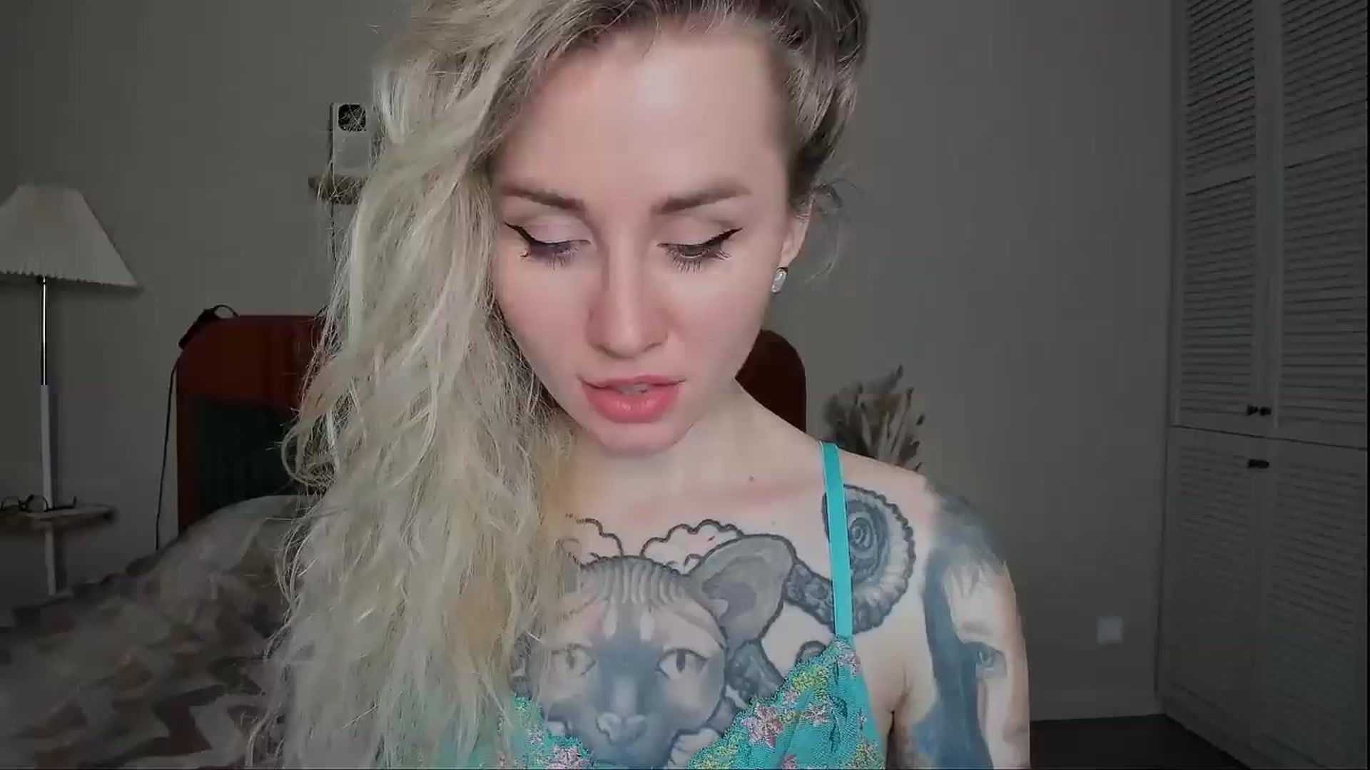 Gallery image thumbnail from Alexa_Smithhh's myfreecams stream on, 03/08/2025, 21:16 image 18 of 20