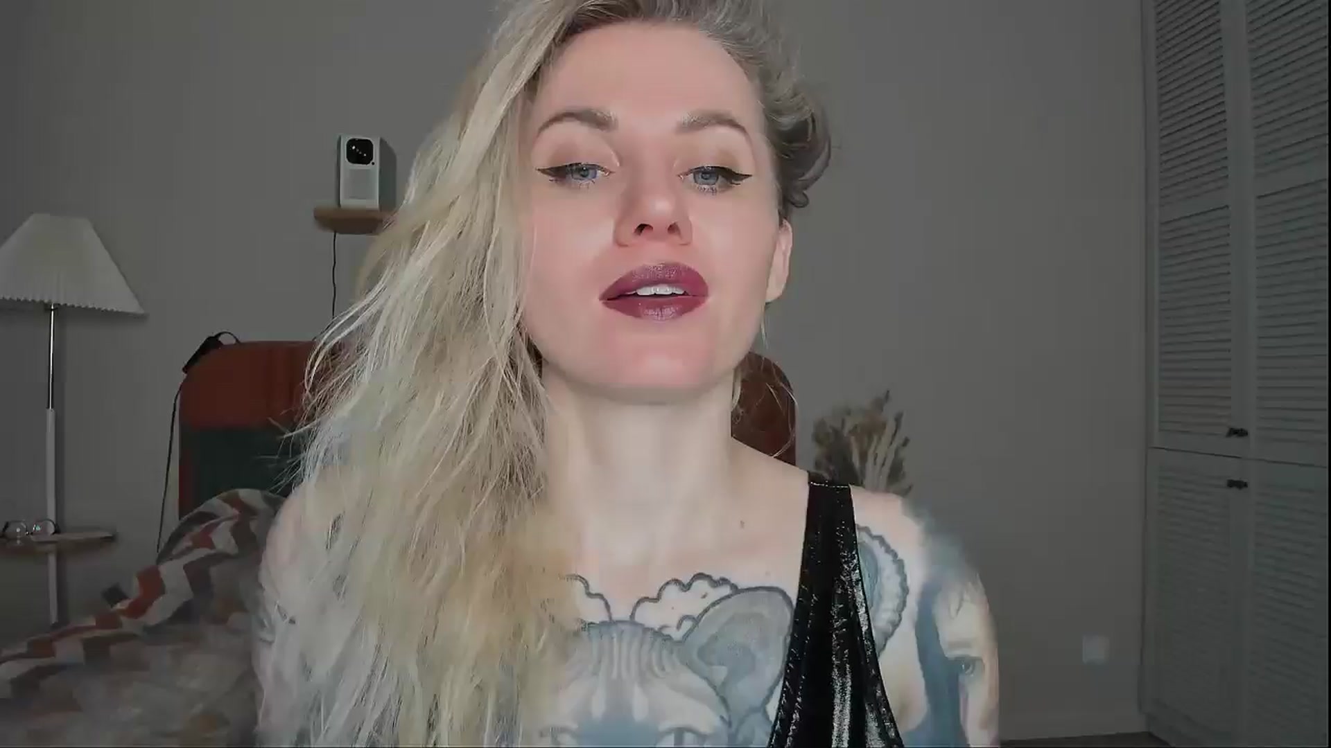 Gallery image thumbnail from Alexa_Smithhh's myfreecams stream on, 03/11/2025, 19:58 image 10 of 20